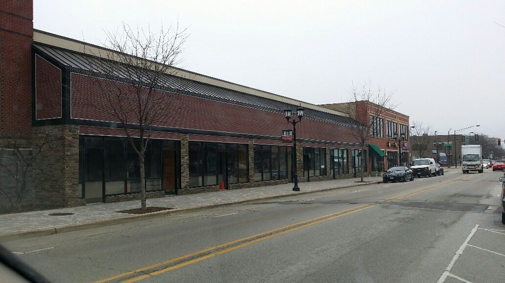 195 N York St, Elmhurst, IL for sale - Building Photo - Image 1 of 1