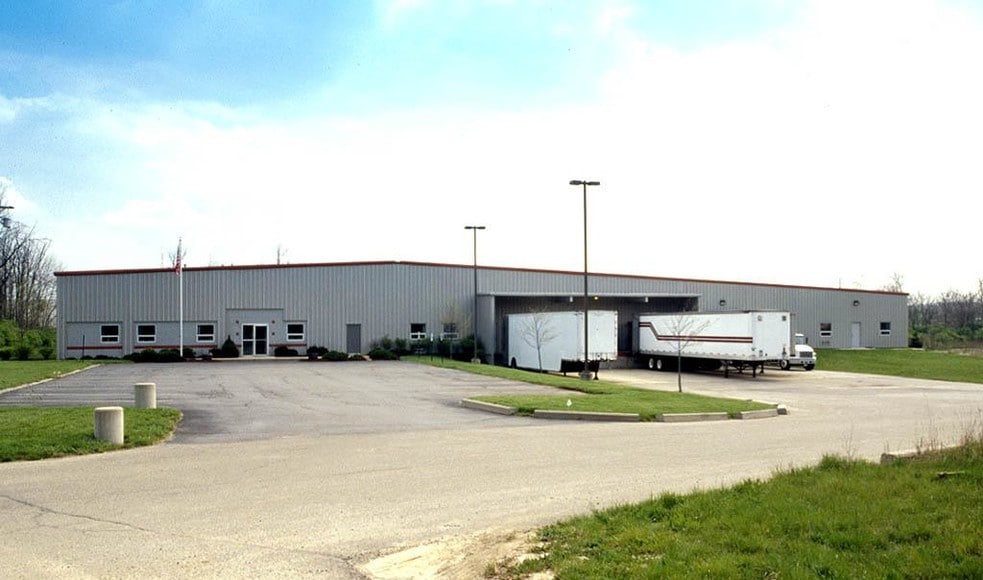 9486 Sutton Pl, Hamilton, OH for lease - Building Photo - Image 2 of 5