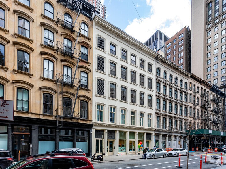 112114 Duane St, New York, NY 10007
