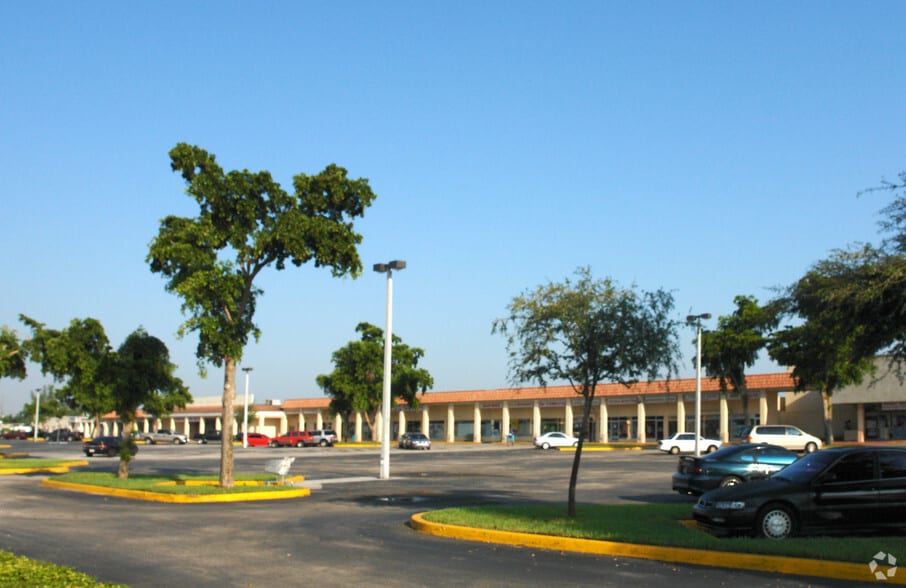 6821-6969 Miramar Pky, Miramar, FL for lease - Building Photo - Image 2 of 11