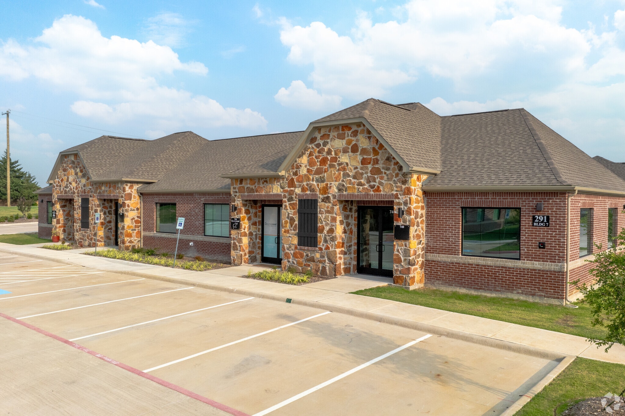 291 S Preston Rd, Prosper, TX for lease Primary Photo- Image 1 of 37