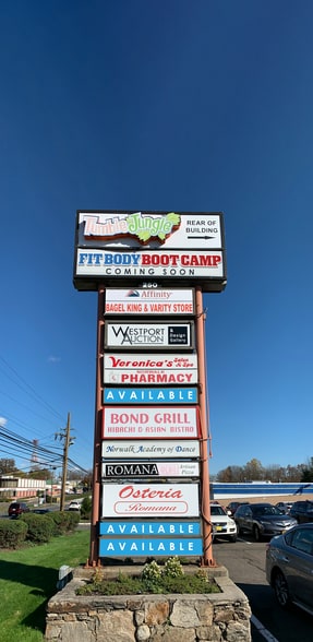 250 Westport Ave, Norwalk, CT for lease - Building Photo - Image 3 of 7