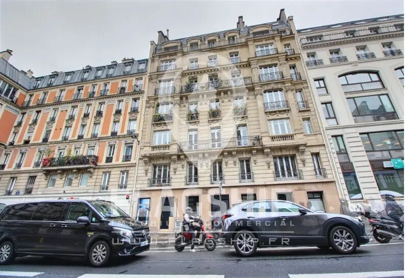 Retail in Paris for lease - Building Photo - Image 3 of 6