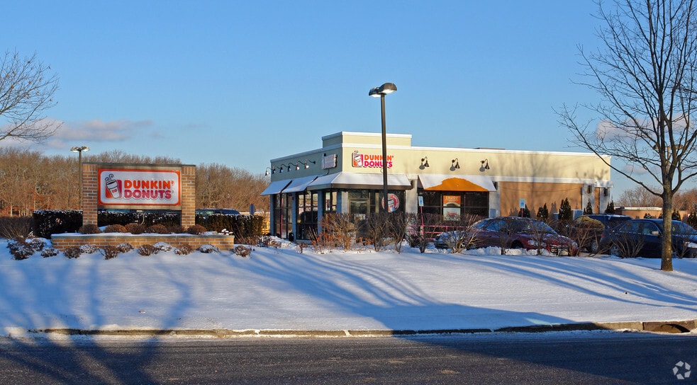 1275 Veterans Hwy, Hauppauge, NY for lease - Primary Photo - Image 1 of 2