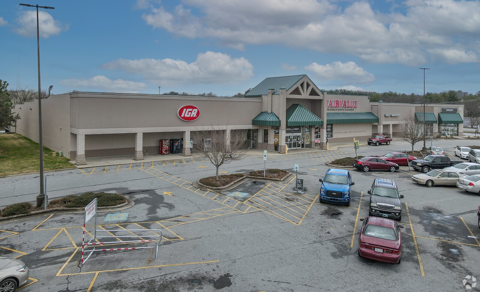 2025 Morganton Blvd SW, Lenoir, NC for sale Primary Photo- Image 1 of 1