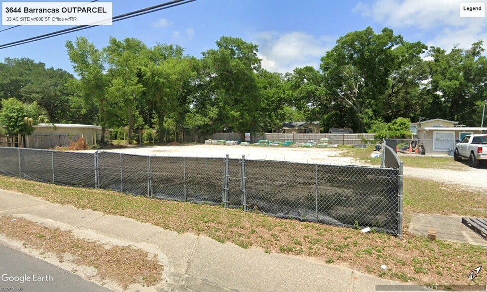 3644 Barrancas Ave, Pensacola, FL for lease - Building Photo - Image 3 of 6