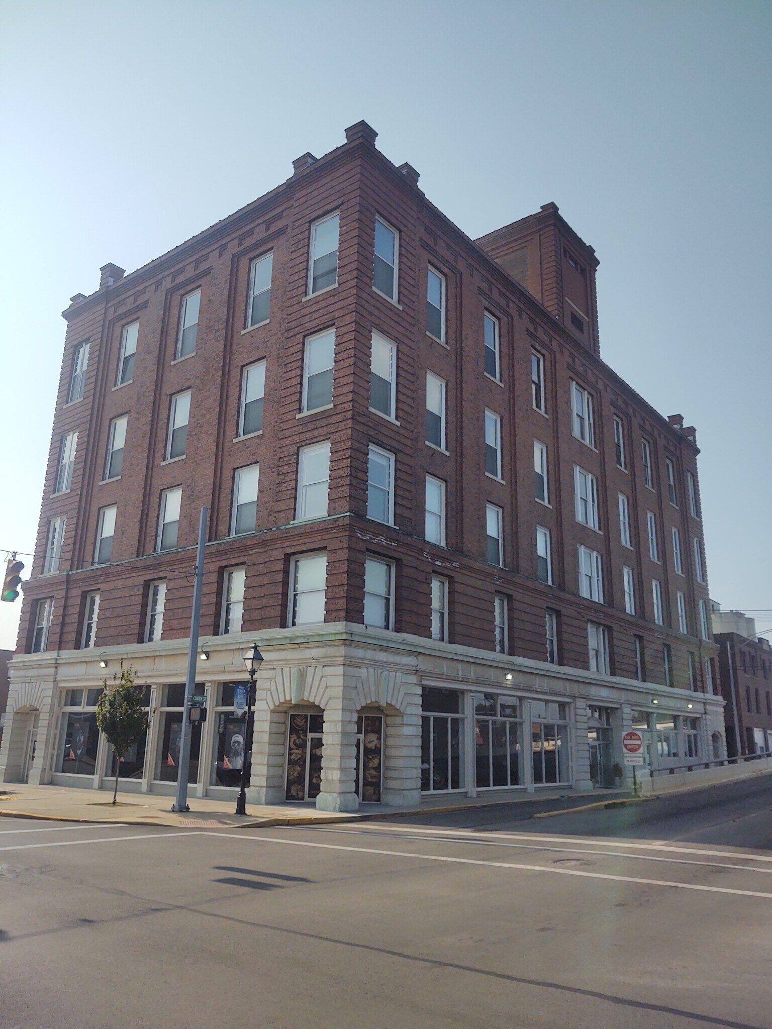 162 W Center St, Marion, OH 43302