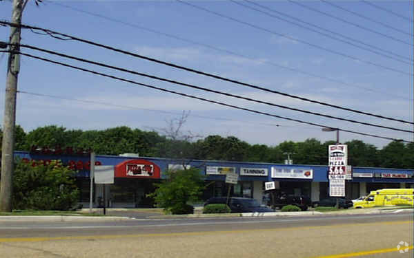 1008 State Route 34, Matawan, NJ for lease - Primary Photo - Image 1 of 1