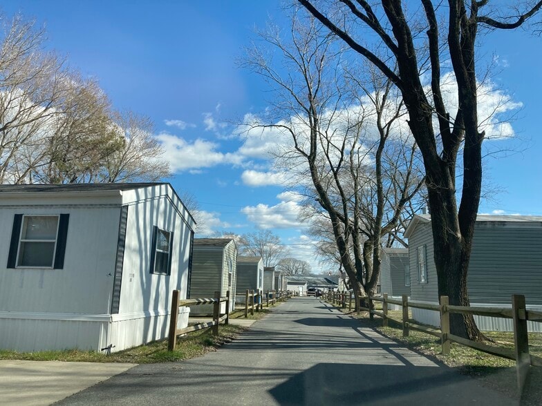 11180 Warwick Ln, Princess Anne, MD for sale - Building Photo - Image 3 of 3