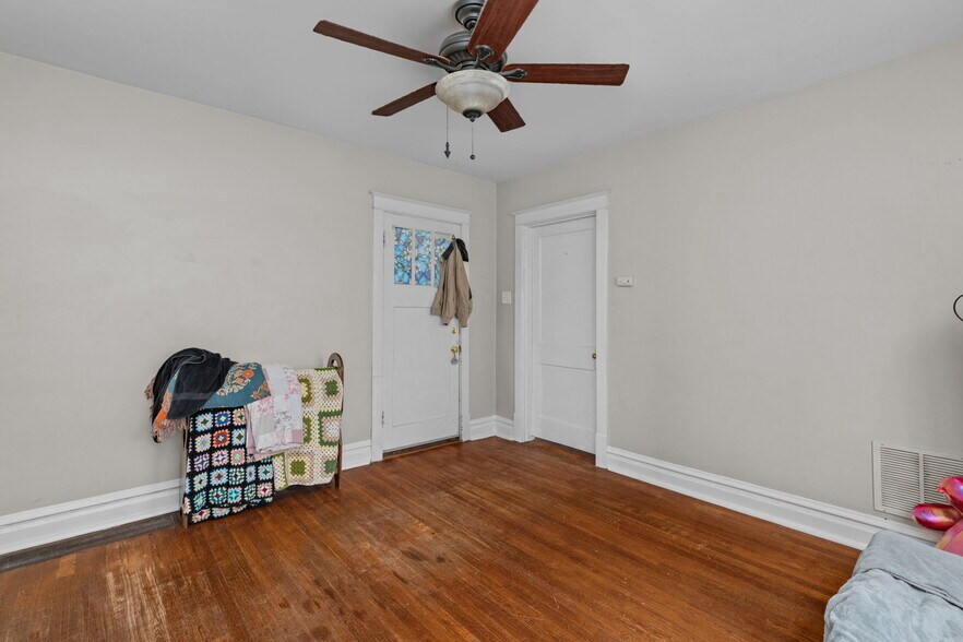 2108 Geyer Ave, Saint Louis, MO for sale - Building Photo - Image 3 of 12