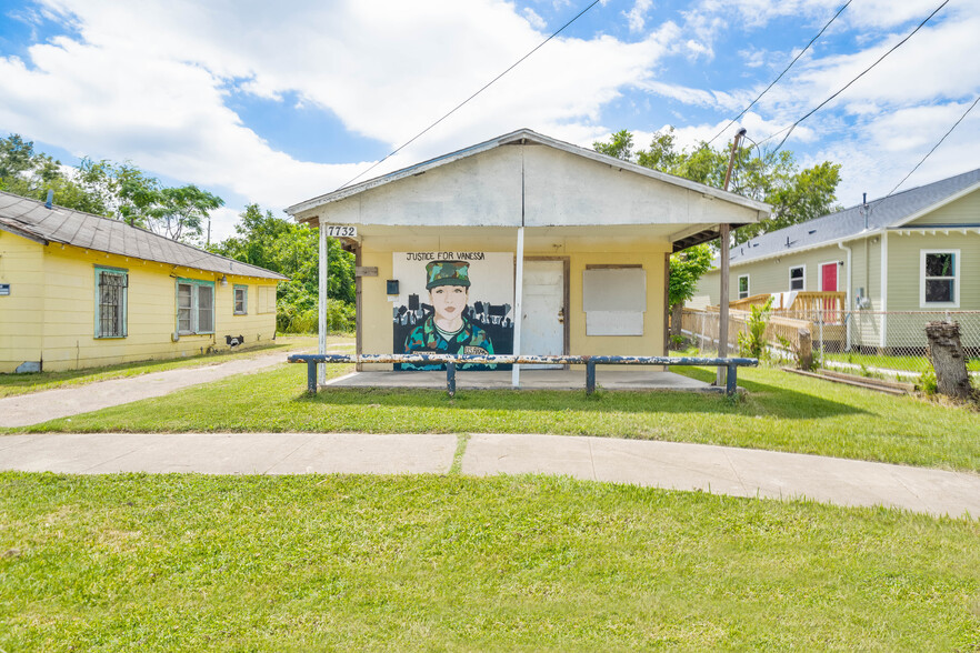 7734 Canal St, Houston, TX for sale - Building Photo - Image 2 of 23