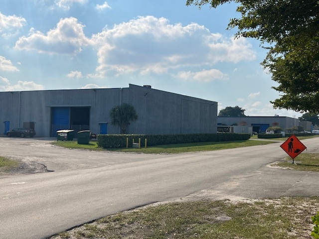 5500-5632 NW 161st St, Hialeah, FL for lease Building Photo- Image 1 of 4