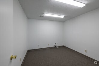 10650-10750 Irma Dr, Northglenn, CO for lease Interior Photo- Image 2 of 9