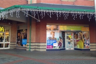 Almondvale Ave, Livingston for lease Building Photo- Image 1 of 1