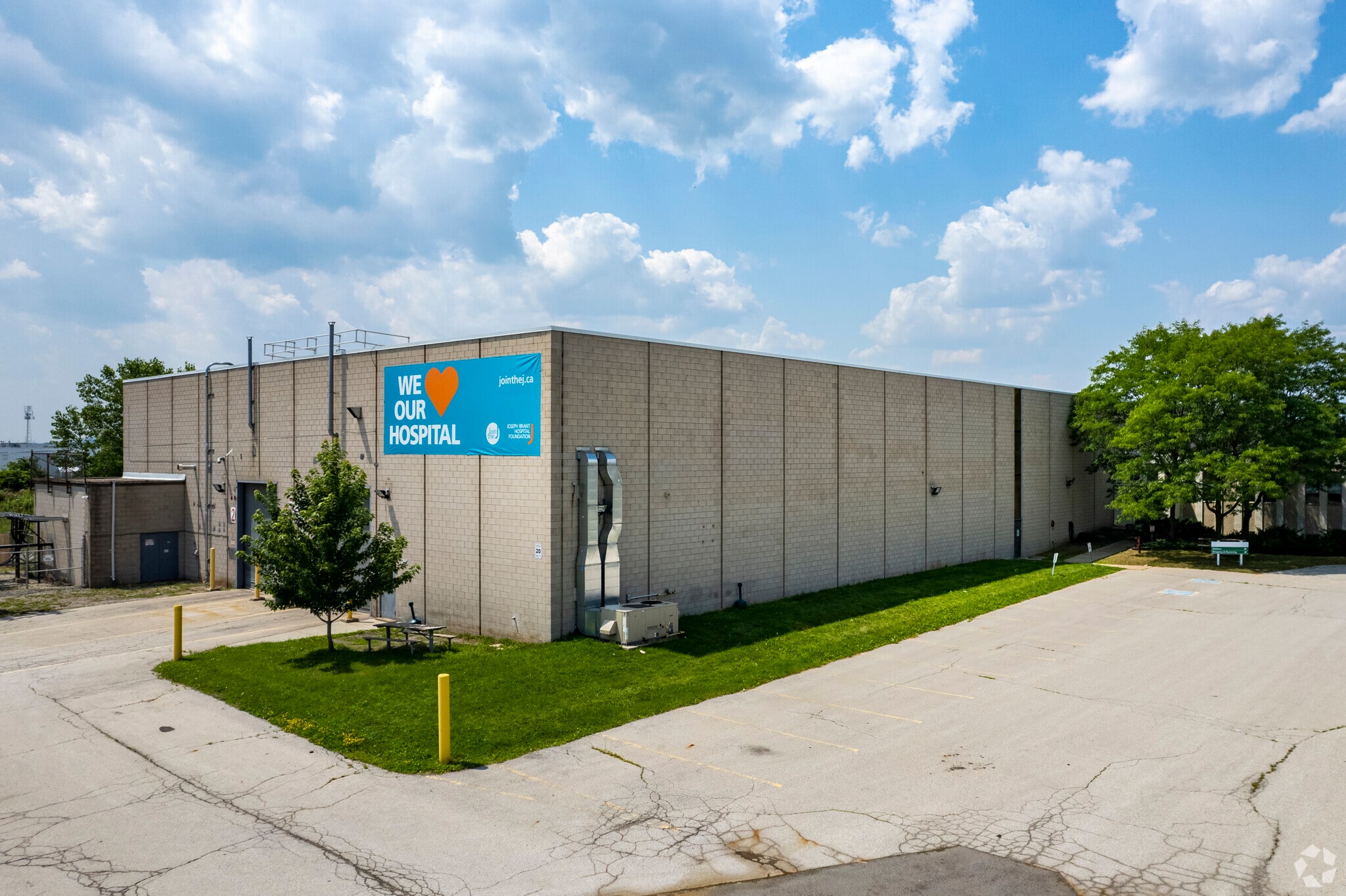 750 Appleby Line, Burlington, ON for sale Primary Photo- Image 1 of 1