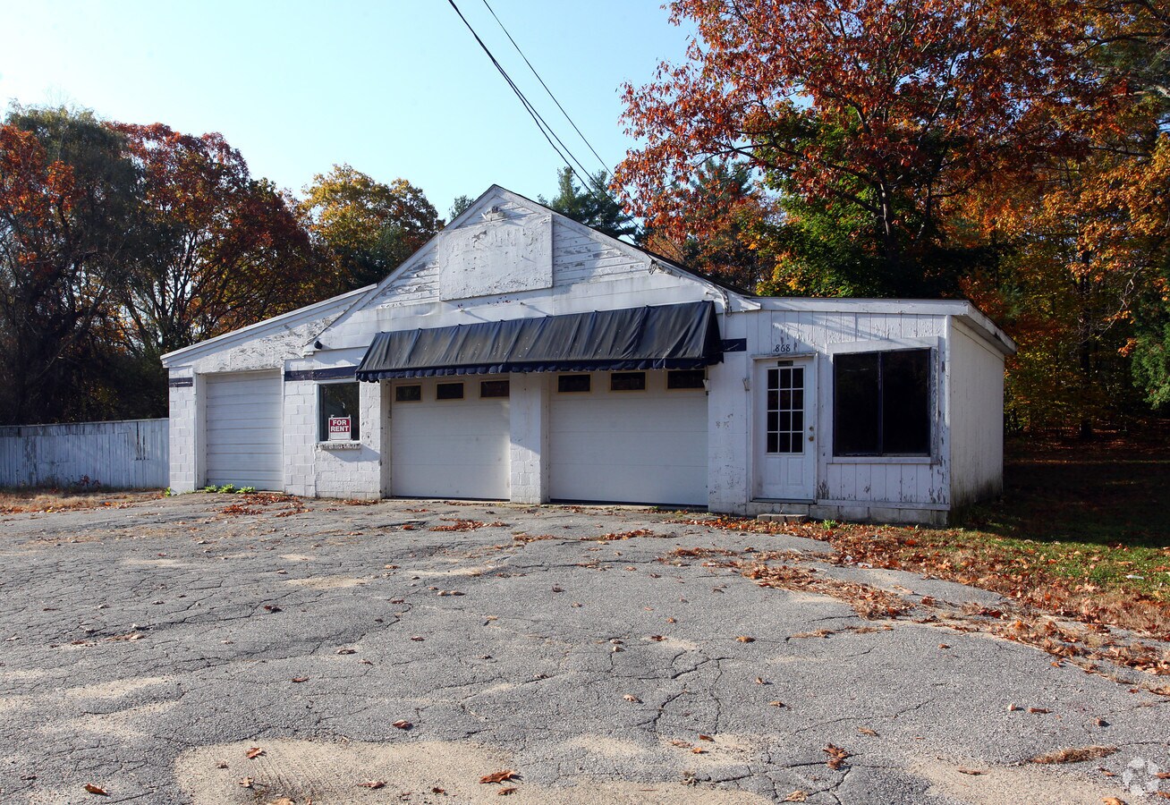 868 Pleasant St, Rochdale, MA 01542 Property Record