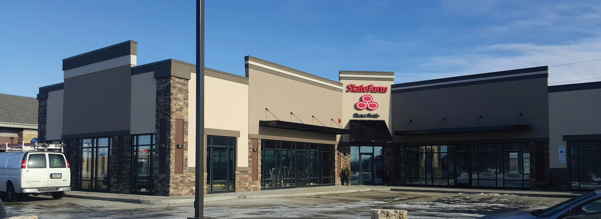 3139 Bluestem Dr, West Fargo, ND for lease Primary Photo- Image 1 of 8