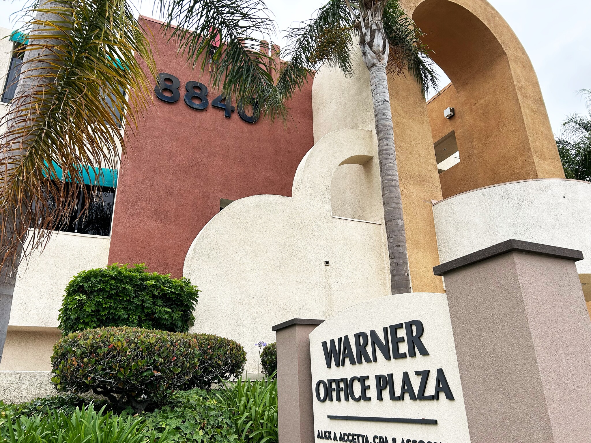 8840 Warner Ave, Fountain Valley, CA for lease Building Photo- Image 1 of 3