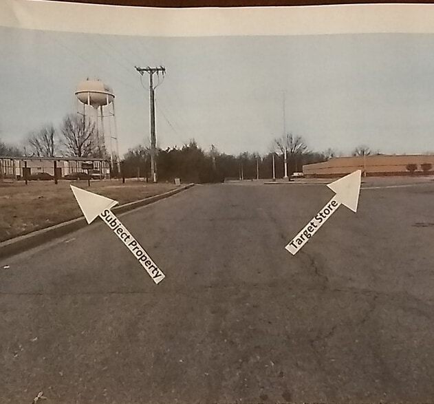 830 Goodman Rd W, Horn Lake, MS for sale - Building Photo - Image 2 of 9