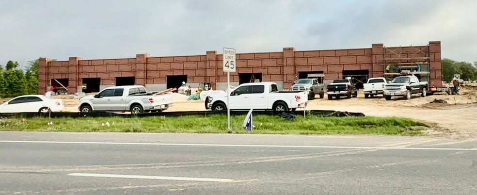 FM 2920 Rd, Spring, TX for lease - Building Photo - Image 2 of 5