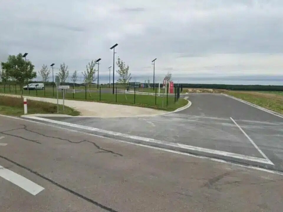 Land in Magnant for sale Site Plan- Image 1 of 3