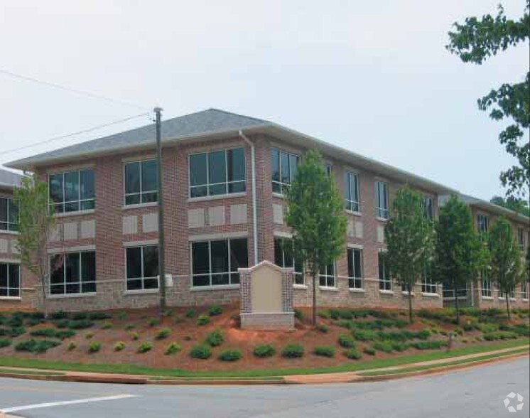 3851 Duluth Park Ln, Duluth, GA for sale - Building Photo - Image 1 of 1
