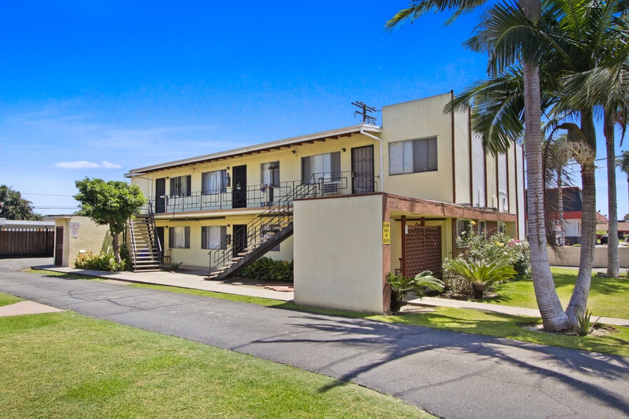 7908 Duchess Dr, Whittier, CA for sale - Building Photo - Image 3 of 14