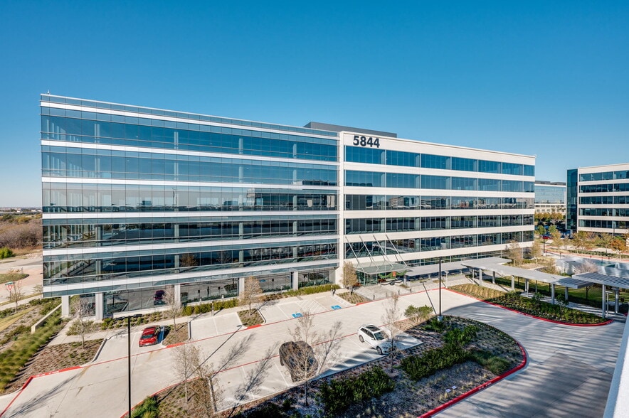 6160 Warren Pky, Frisco, TX for lease - Building Photo - Image 2 of 17