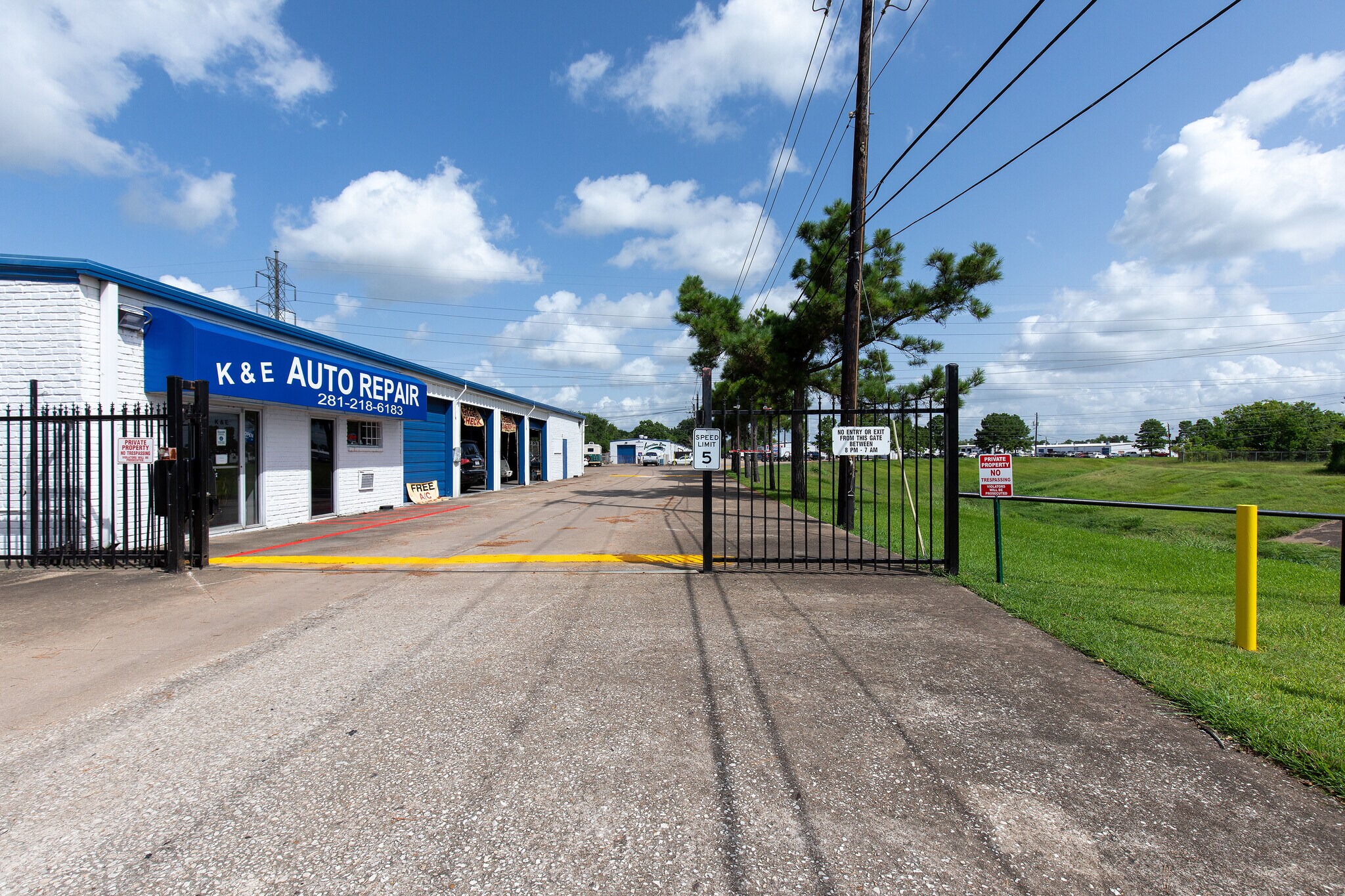 15502 Highway 3, ster, TX 77598 Flex for Lease