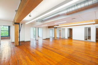 307-311 3rd Ave S, Seattle, WA for lease Interior Photo- Image 2 of 9