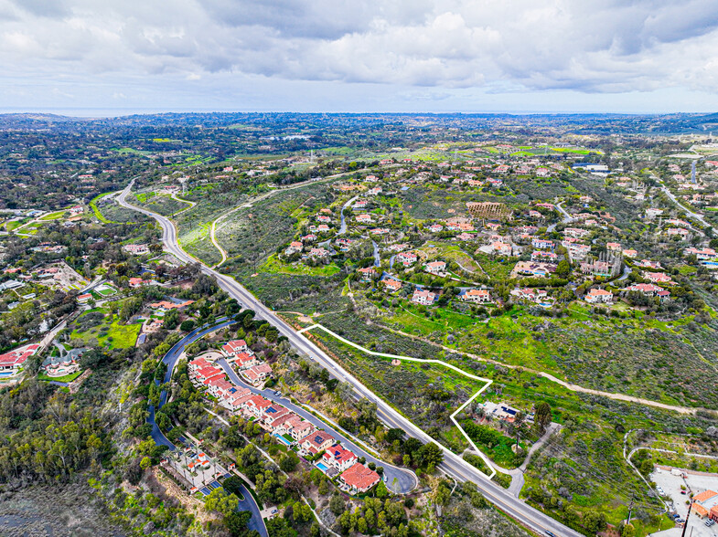 8010 Del Dios Highway, Rancho Santa Fe, CA for sale - Building Photo - Image 3 of 9