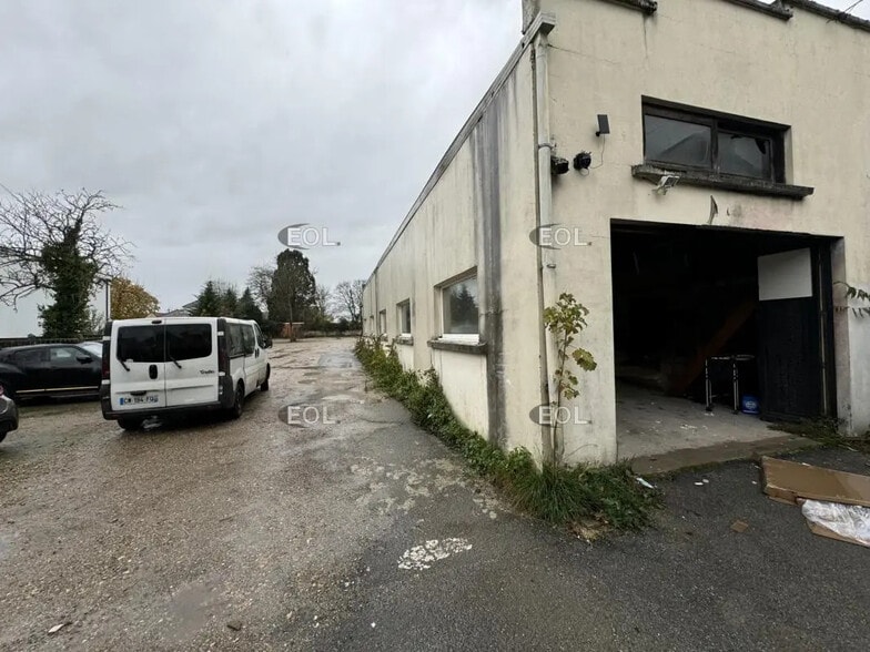 Flex in Athis-Mons for lease - Building Photo - Image 2 of 5