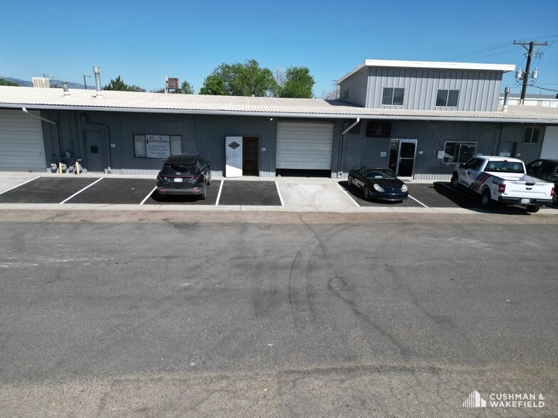 2002-2016 E Lincoln Ave, Fort Collins, CO for lease - Building Photo - Image 2 of 4