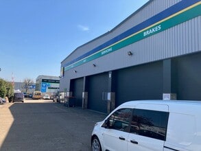 Cobham Way, Crawley for lease Building Photo- Image 2 of 3