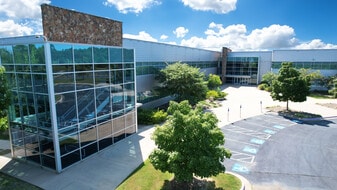 355 Ledgelawn Dr, Conway AR - LEED Certified Building