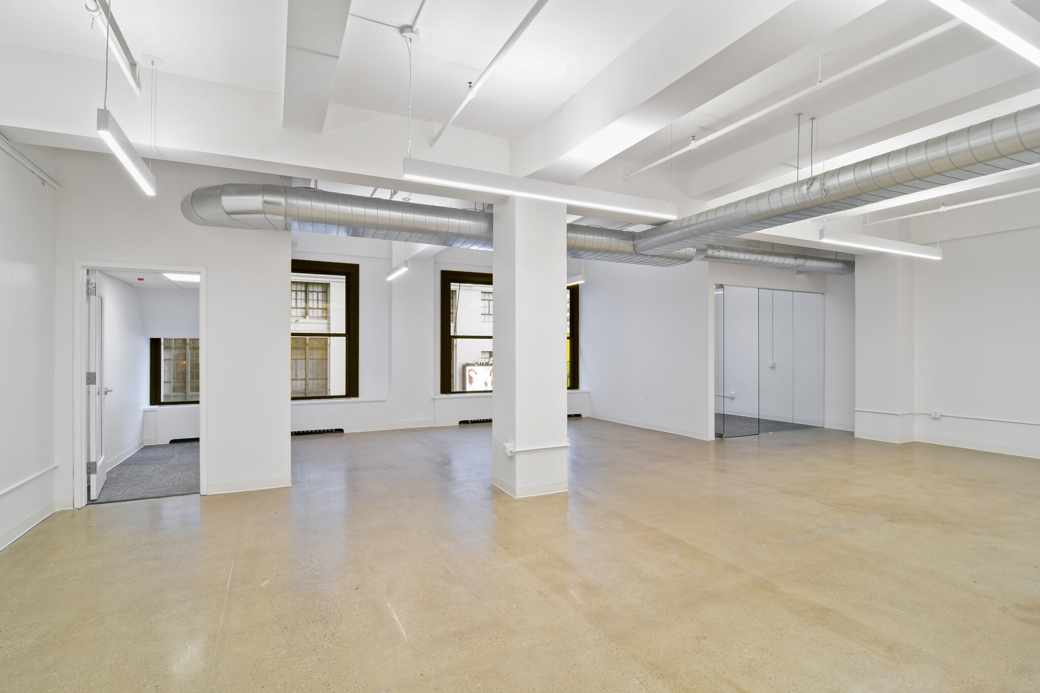 450 7th Ave, New York, NY for lease Interior Photo- Image 1 of 10