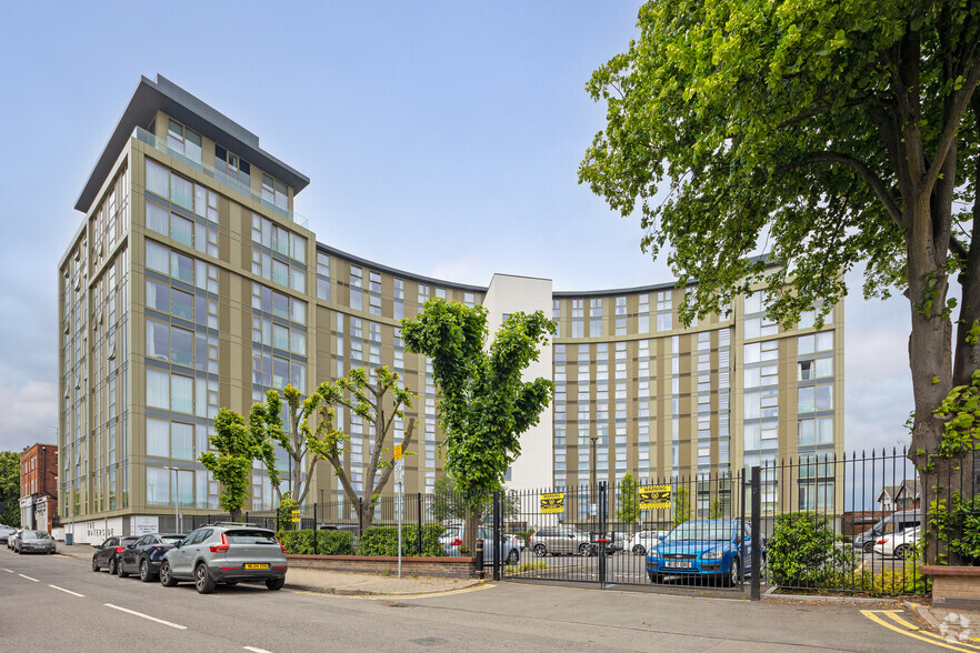 Trent Bridge, West Bridgford for sale - Building Photo - Image 1 of 4