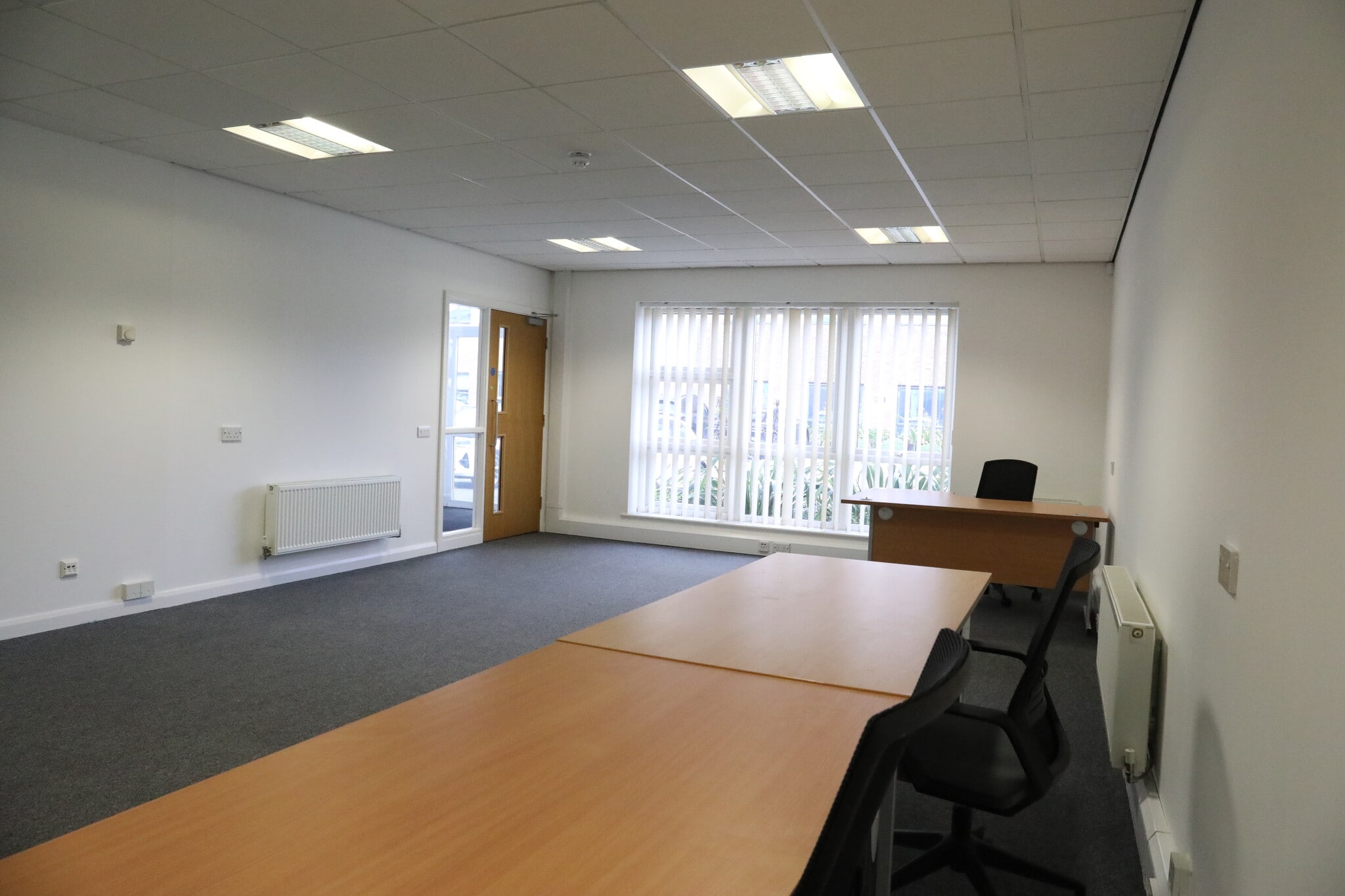 12-4 Pickersgill Ct, Sunderland for lease Interior Photo- Image 1 of 5
