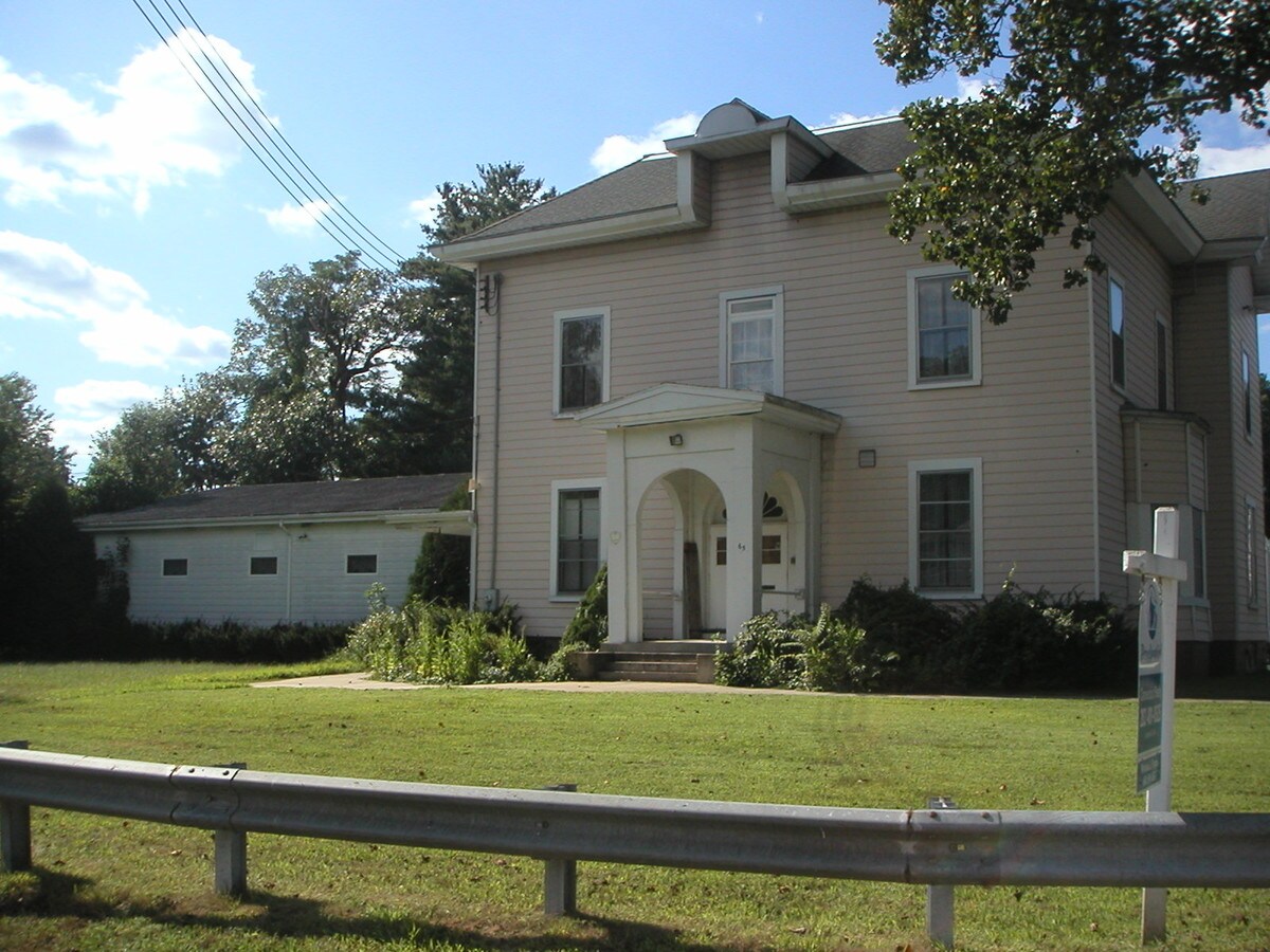 65 S Main St, Jewett City, CT 06351 Property Record