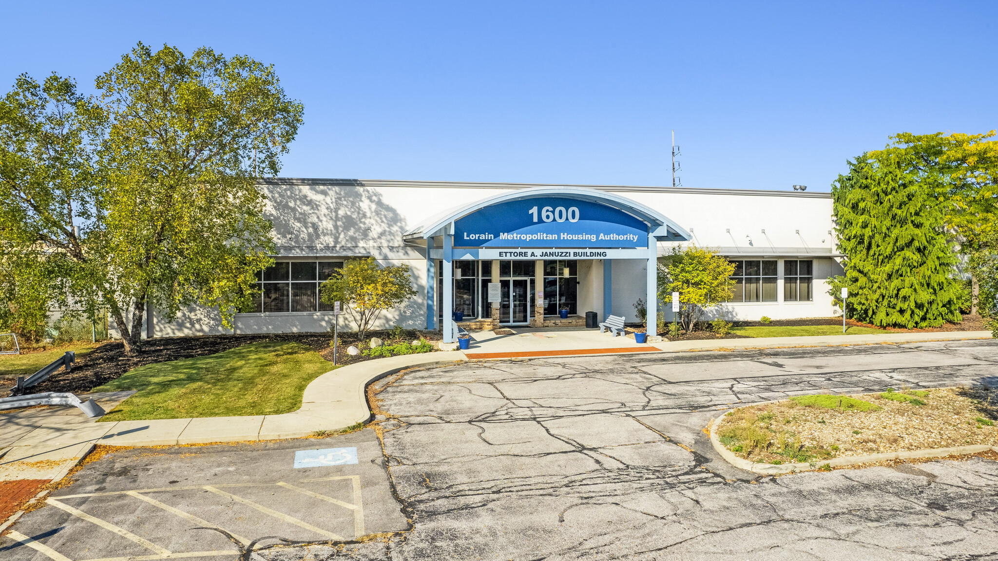 1600 Kansas Ave, Lorain, OH for sale Primary Photo- Image 1 of 17