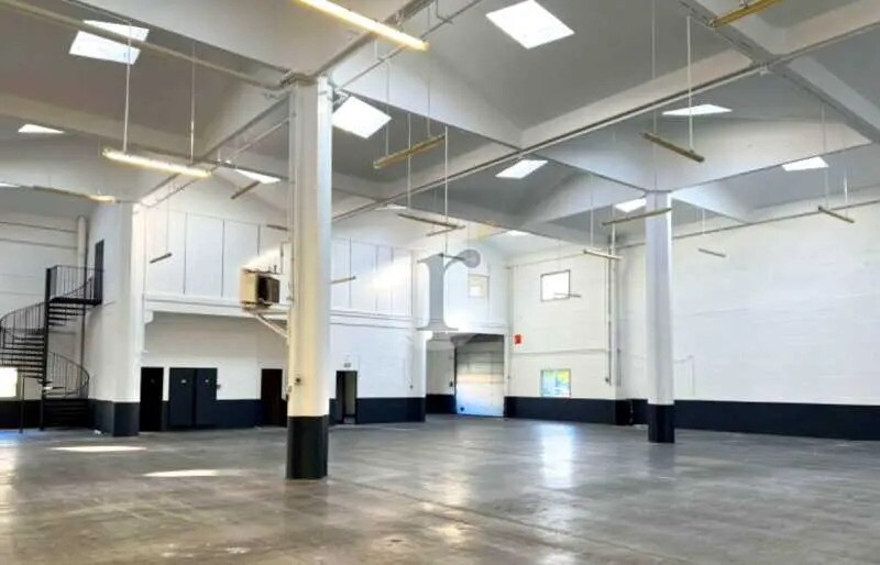 Office in VILLENEUVE-D'ASCQ for lease - Interior Photo - Image 2 of 7