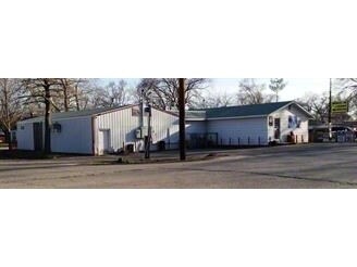 803 W 6th St, Beardstown, IL for sale Primary Photo- Image 1 of 1