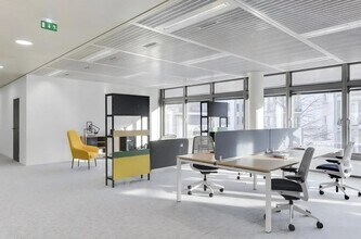 2 Allée De Longchamp, Suresnes for lease Interior Photo- Image 2 of 6