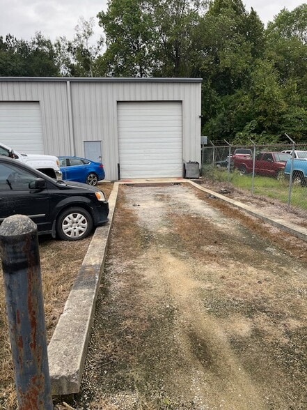 30 Bridge Ct, Sumter, SC for lease - Building Photo - Image 3 of 6