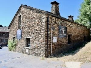 Retail in Campillo de Ranas, Guadalajara for sale Primary Photo- Image 1 of 29