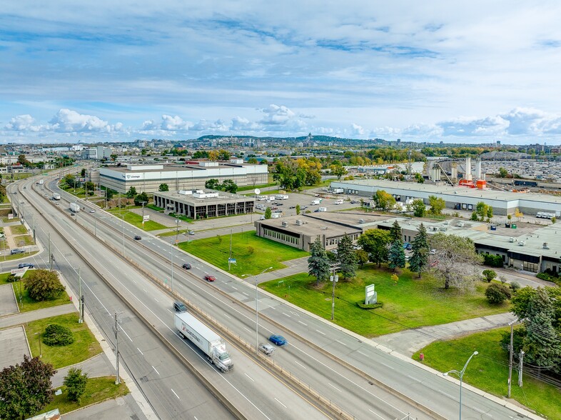 6320-6380 Ch de la Côte-de-Liesse, Montréal, QC for lease - Building Photo - Image 2 of 16