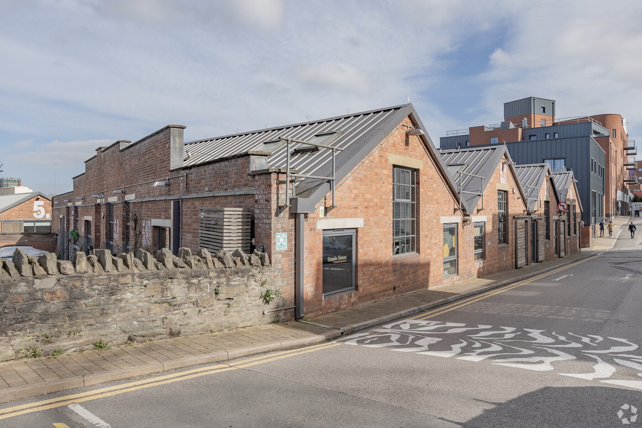 Bath Rd, Bristol for lease Primary Photo- Image 1 of 5