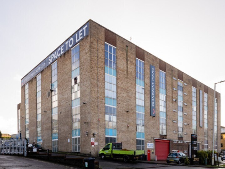 Cranborne Rd, Potters Bar for lease - Building Photo - Image 1 of 1