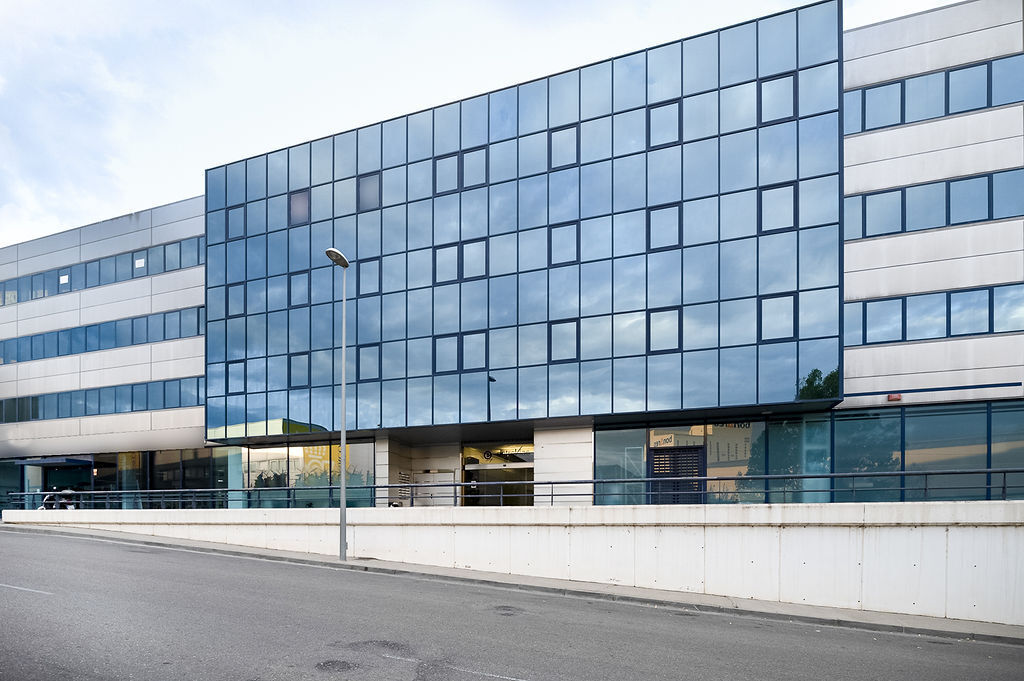 Office in Lleida for sale Building Photo- Image 1 of 18