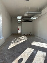 218-222 Magnolia Ave, Sanford, FL for lease Interior Photo- Image 1 of 8